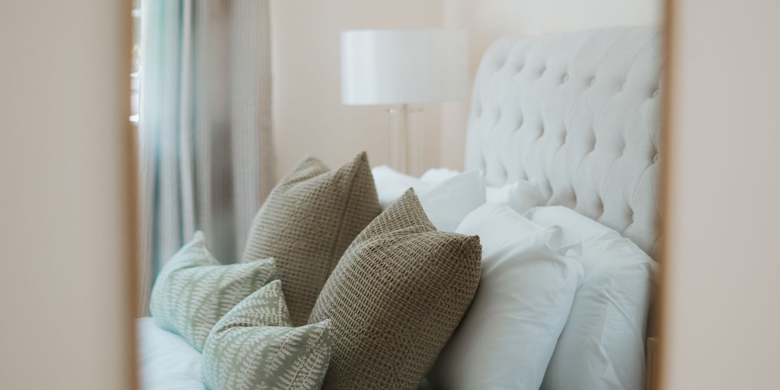 apple orchard cottage images