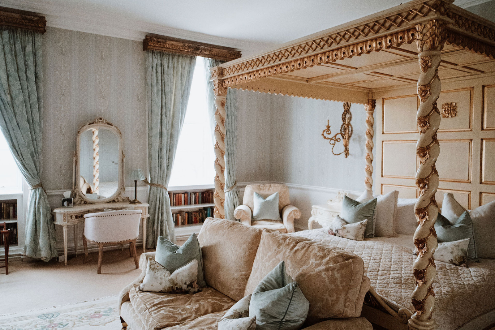 luxury accommodation southwell