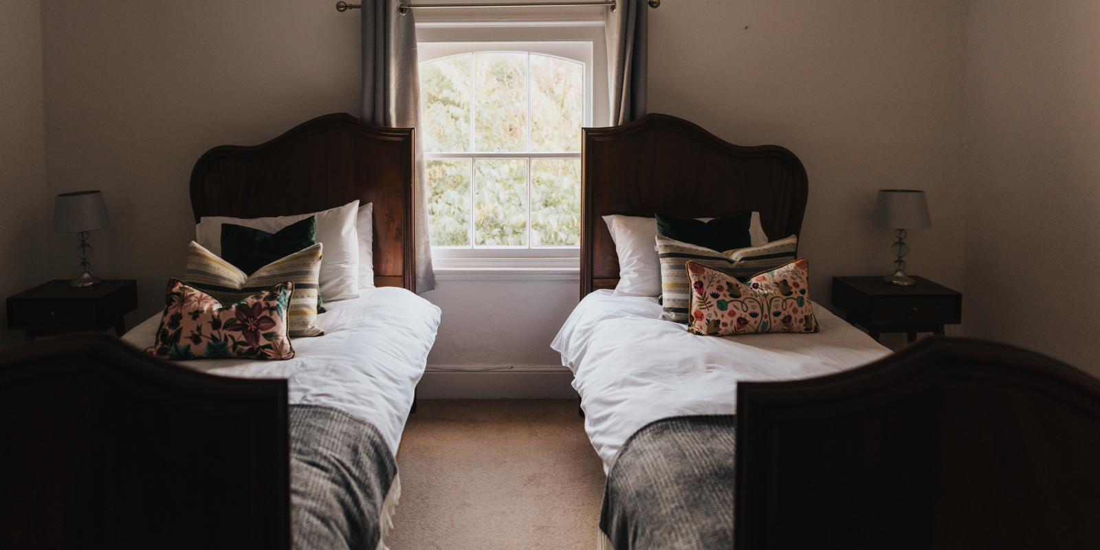 South Lodge Bedrooms Norwood Park