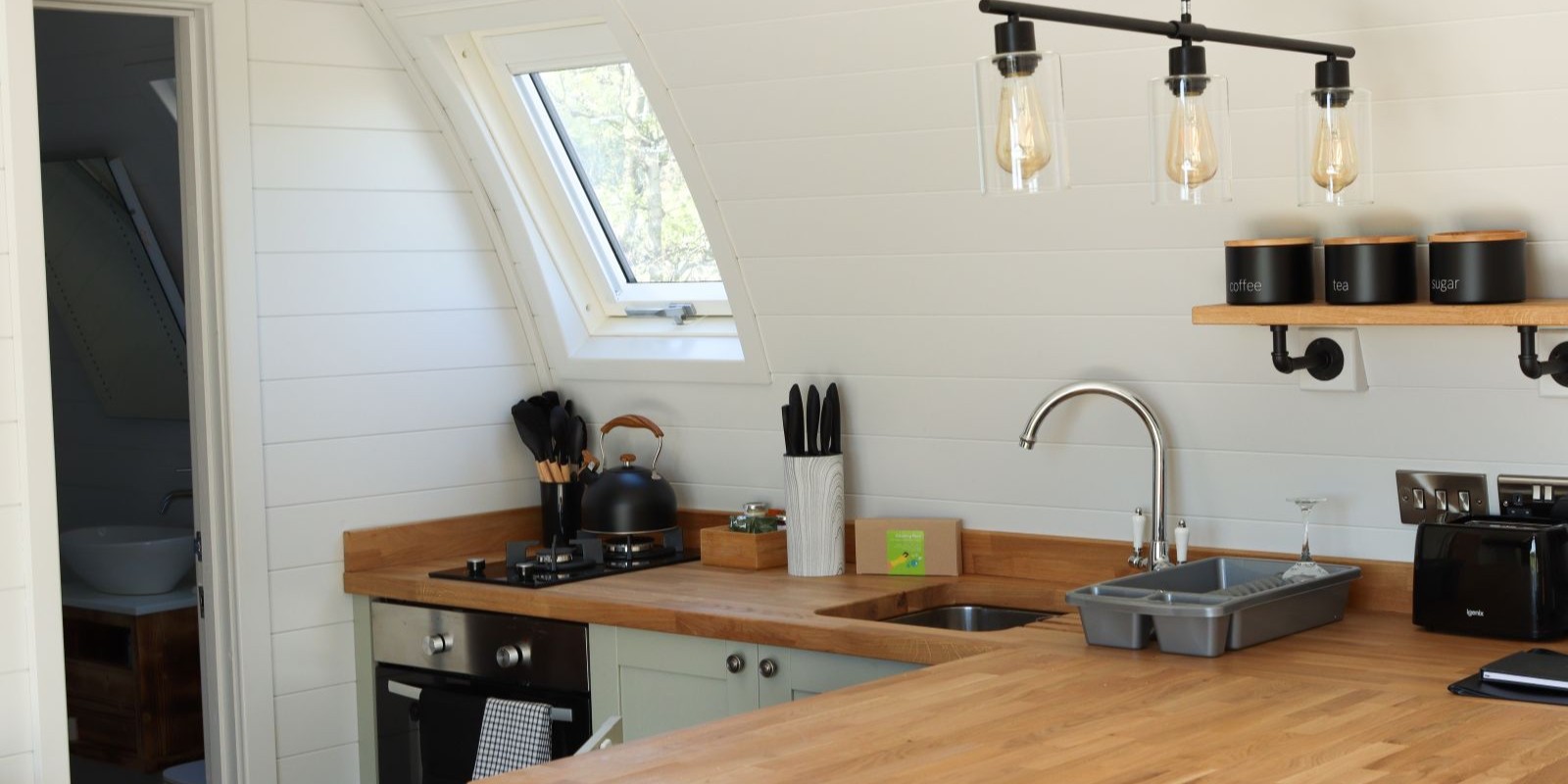 Bramley Pod Kitchenette